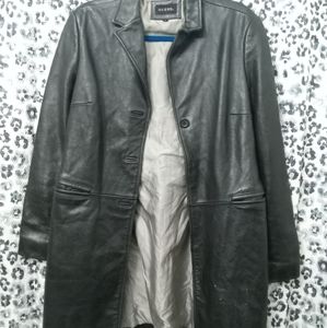 Vintage guess woman's leather jacket
